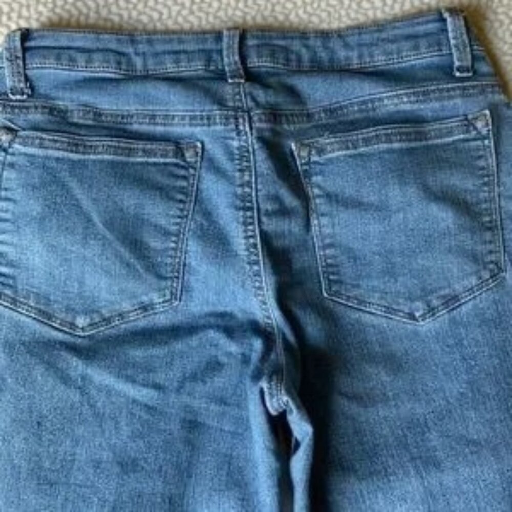 Riders by Lee Mid Rise Denim Blue Capri Jeans Size 10 - Picture 6 of 11